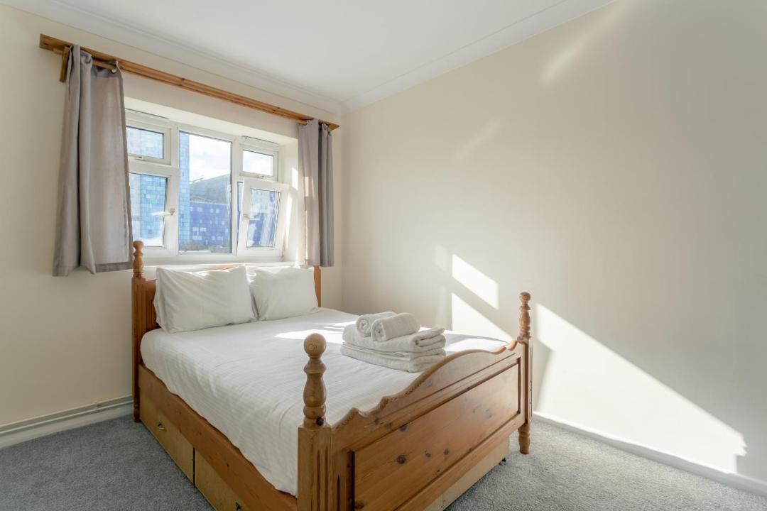 Photo of Bedroom in Stepney Green