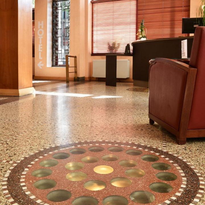 Photo of Others in Arras