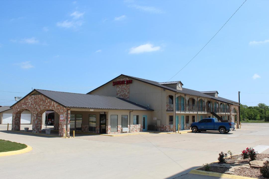 Photo of Buildings in Sanger