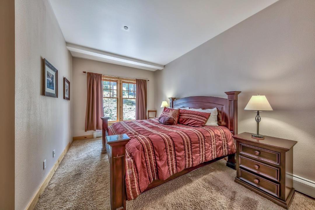 Photo of Bedroom in Kirkwood