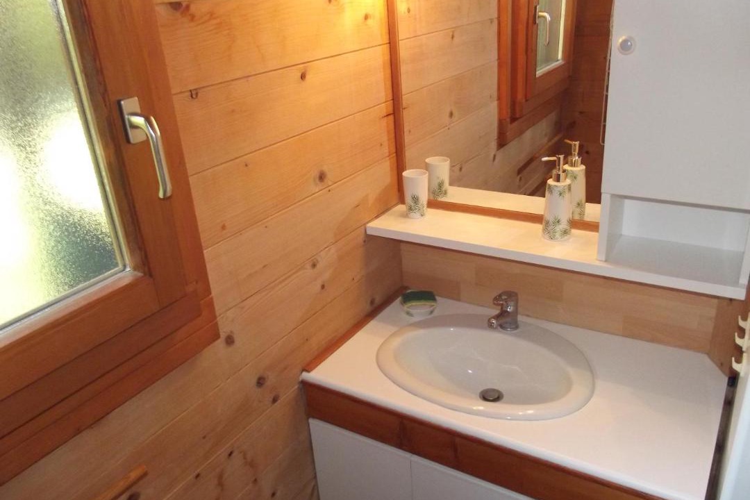 Photo of Bathroom in Saint-More
