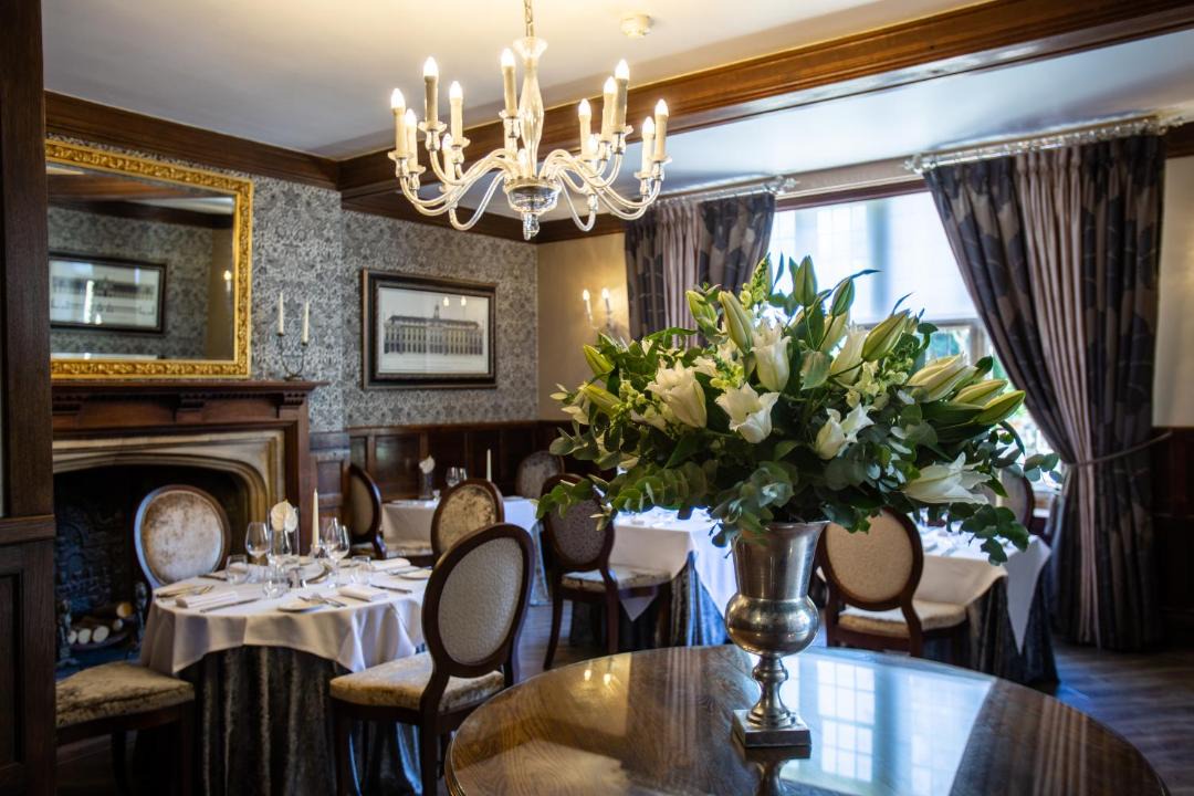 Photo of Livingroom in Shurdington