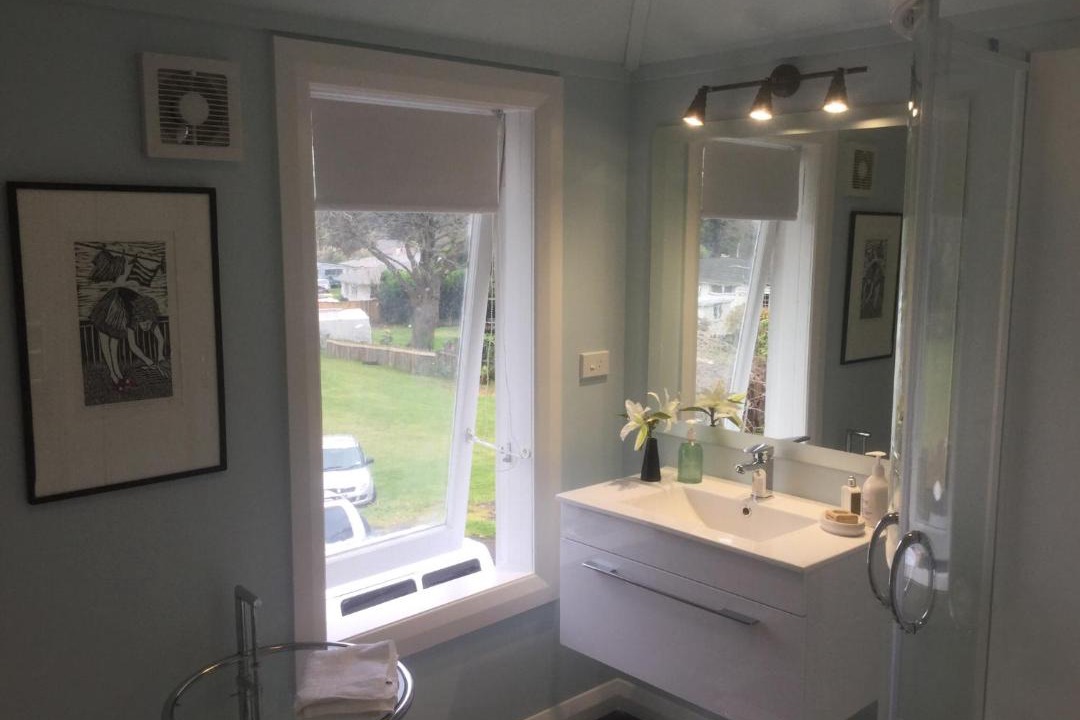Photo of Bathroom in Taumarunui