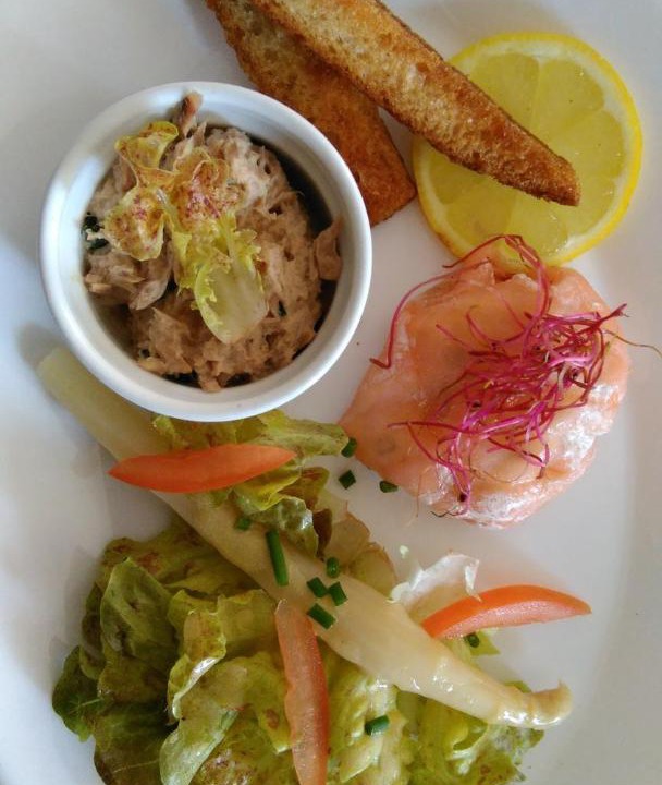 Photo of Others in Vallet