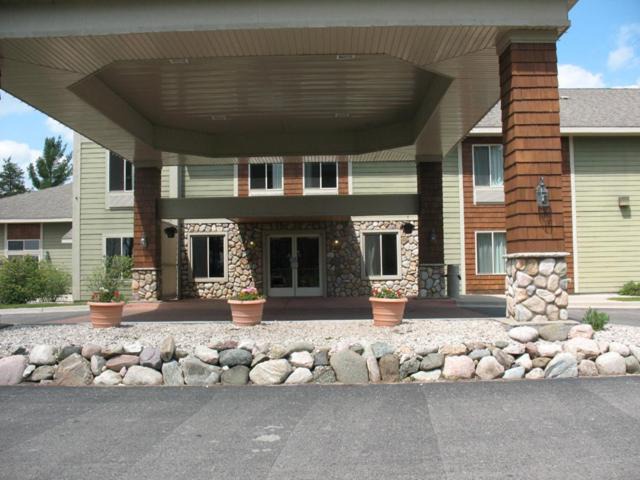 Photo of Others in Levering