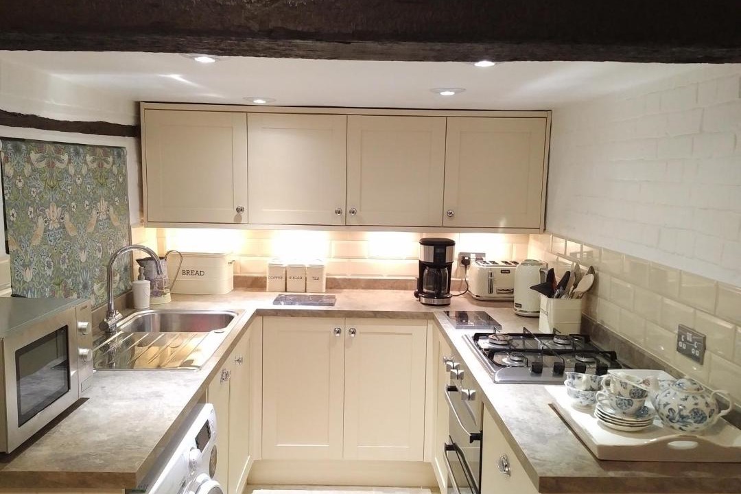 Photo of Kitchen in Hartley Wintney