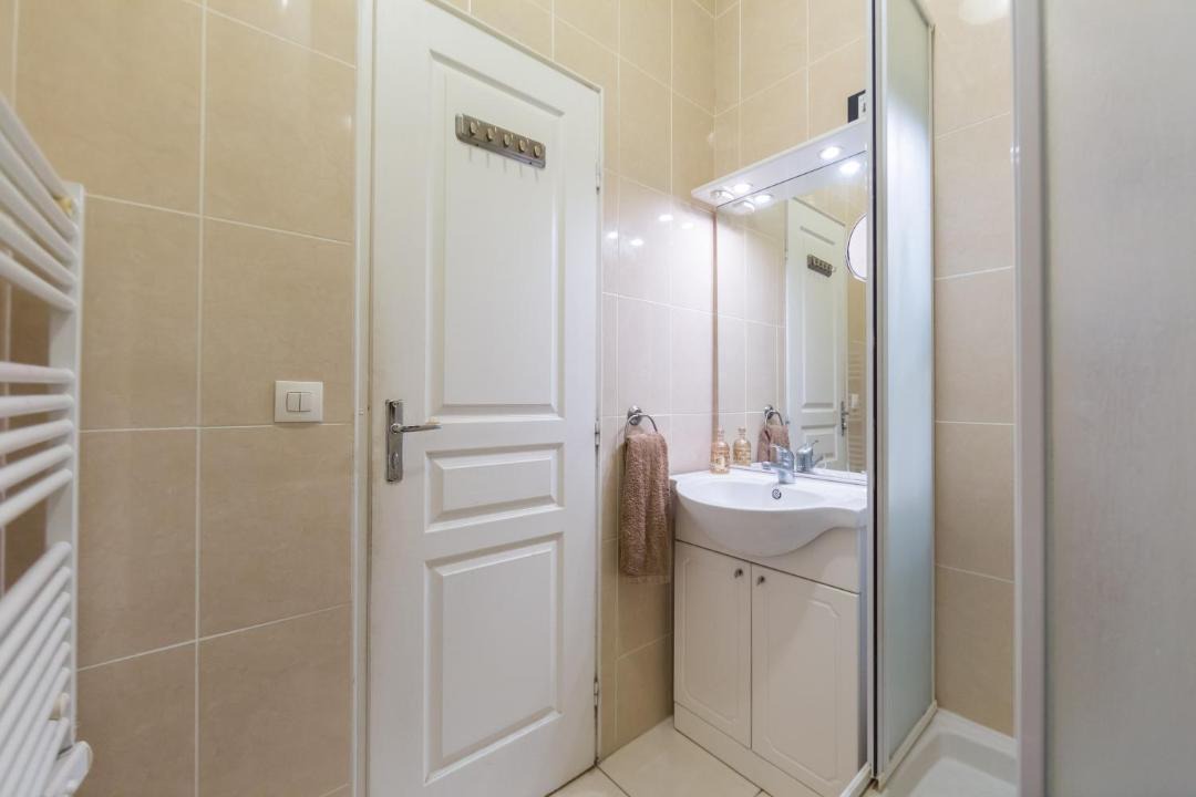 Photo of Bathroom in Quartier de la Maison-Blanche