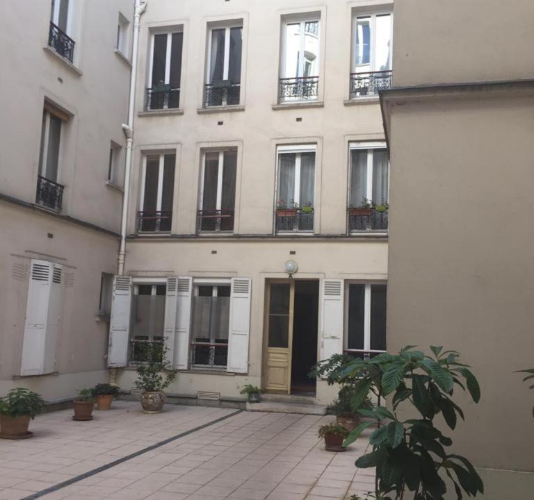 Photo of Others in Neuilly-sur-Seine