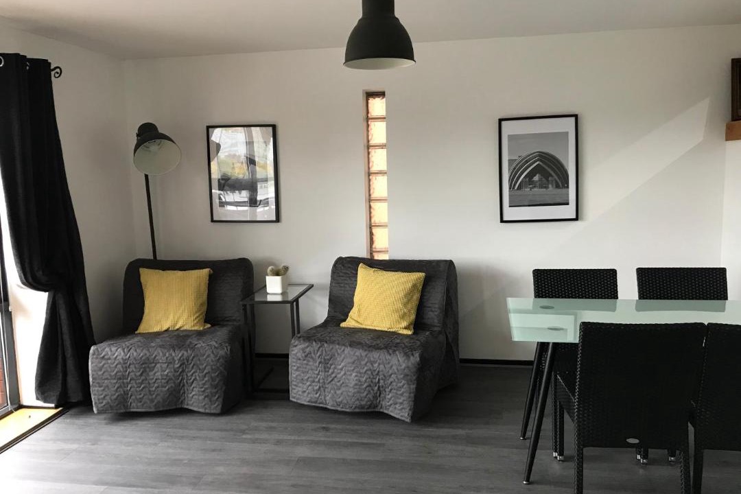 Photo of Livingroom in City Centre Glasgow