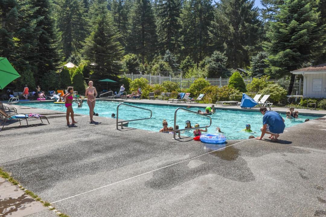 Photo of Others in Monroe