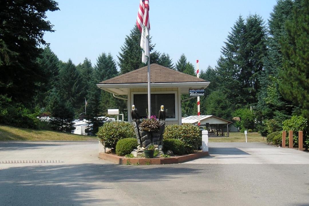 Photo of Others in Monroe