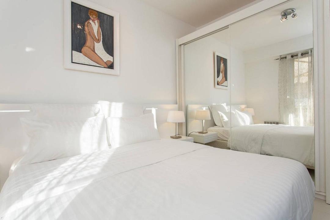 Photo of Bedroom in Cannes City Centre
