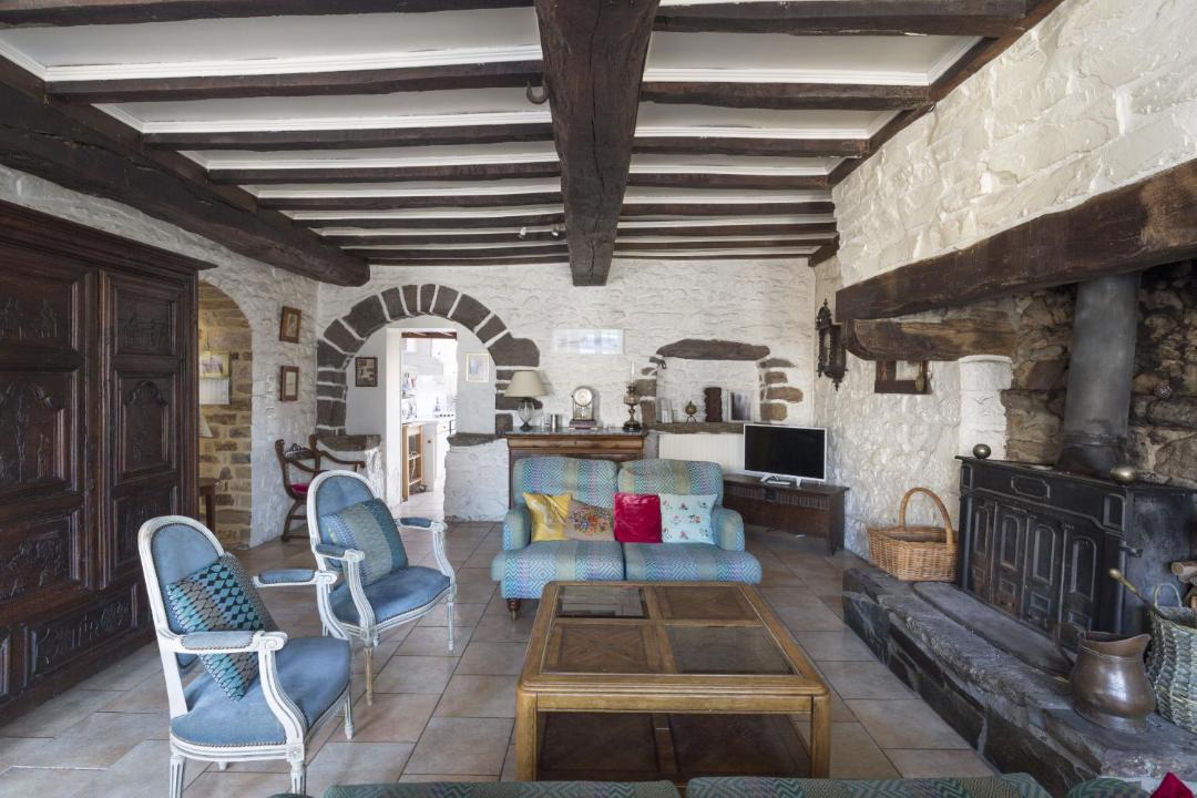Photo of Livingroom in Saint-Coulomb