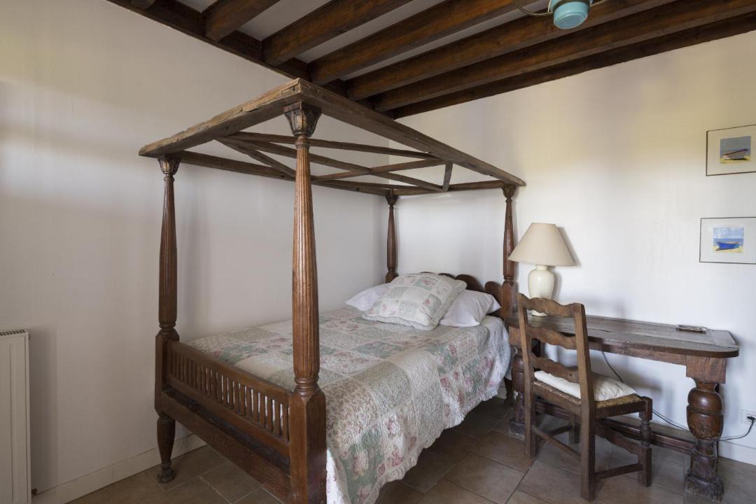 Photo of Bedroom in Saint-Coulomb