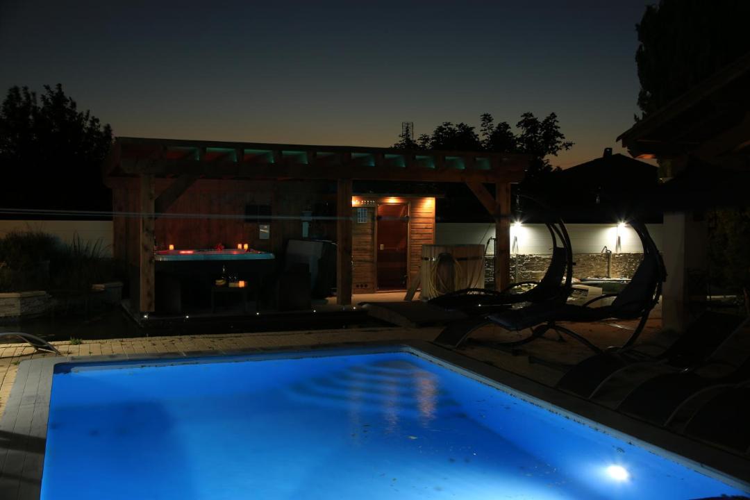 Photo of Outdoor in Camaret-sur-Aigues