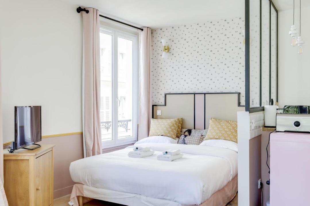 Photo of Bedroom in Vanves