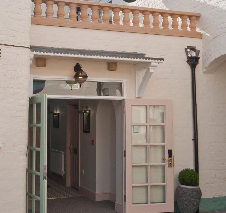 Photo of Others in Warwick