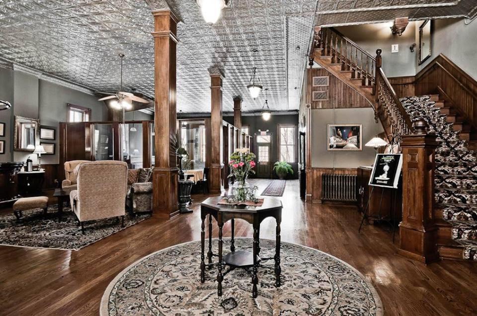 Photo of Others in Eureka Springs Historic District