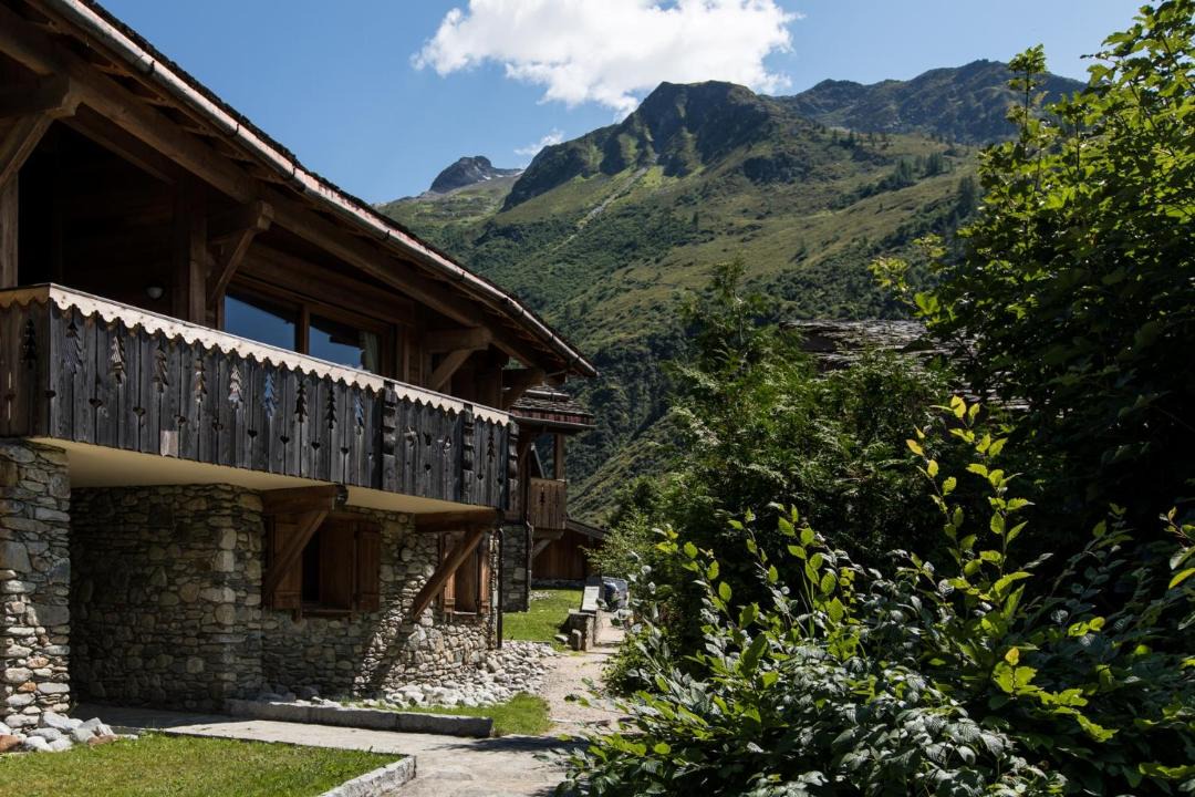 Photo of Buildings in Le Tour