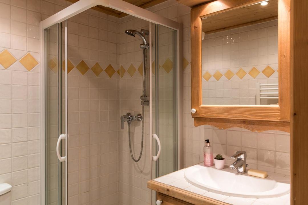 Photo of Bathroom in Le Tour