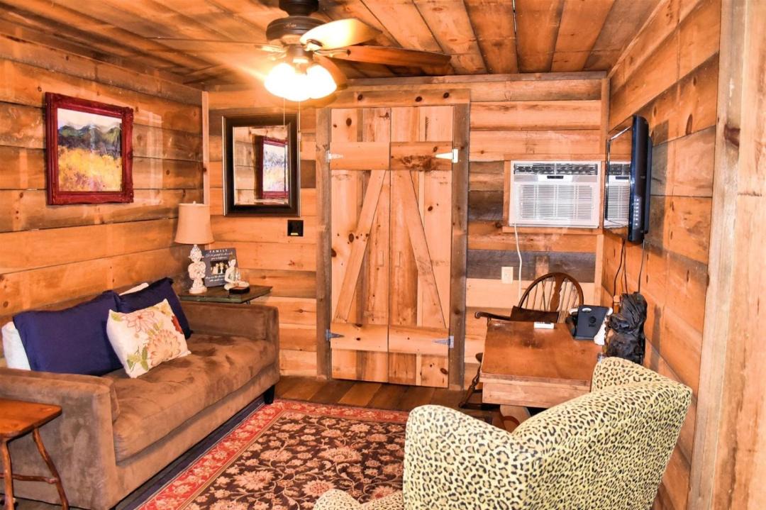 Photo of Livingroom in Copperhill