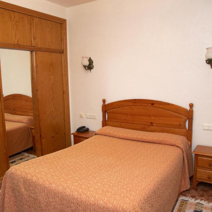 Photo of Bedroom in El Alquian