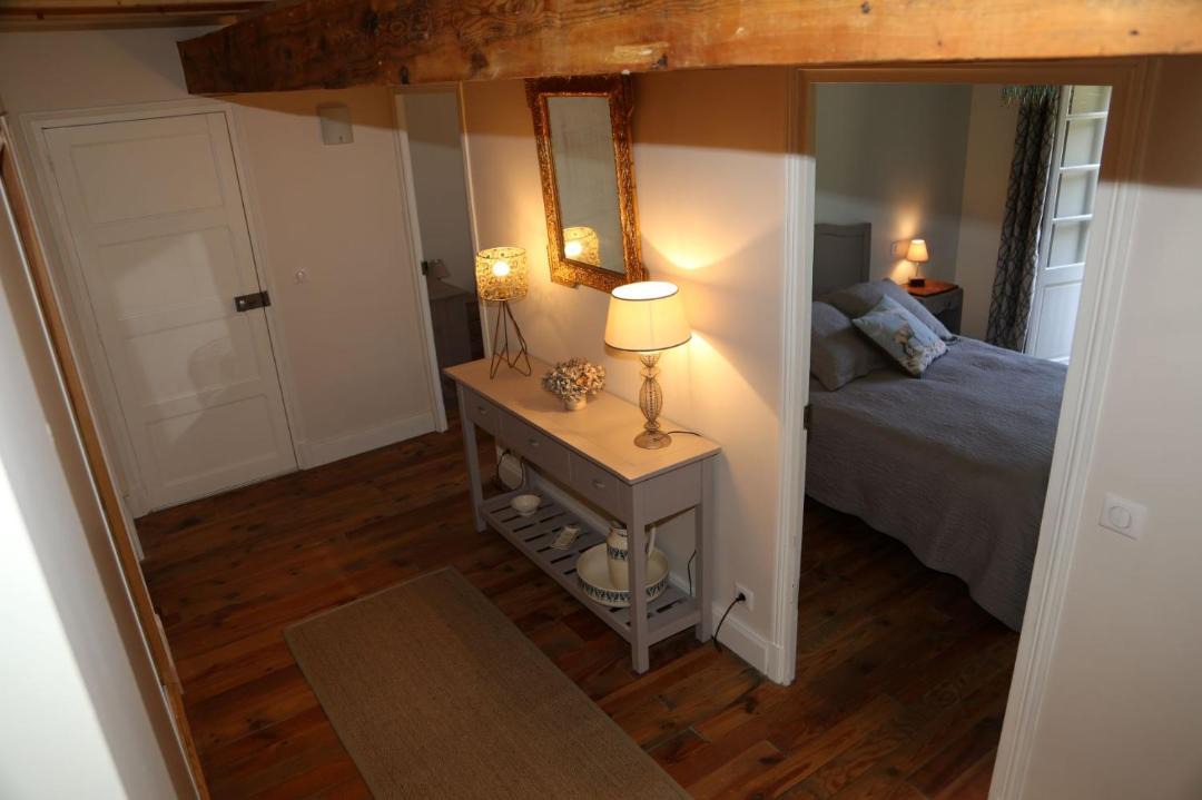 Photo of Others in Aulos