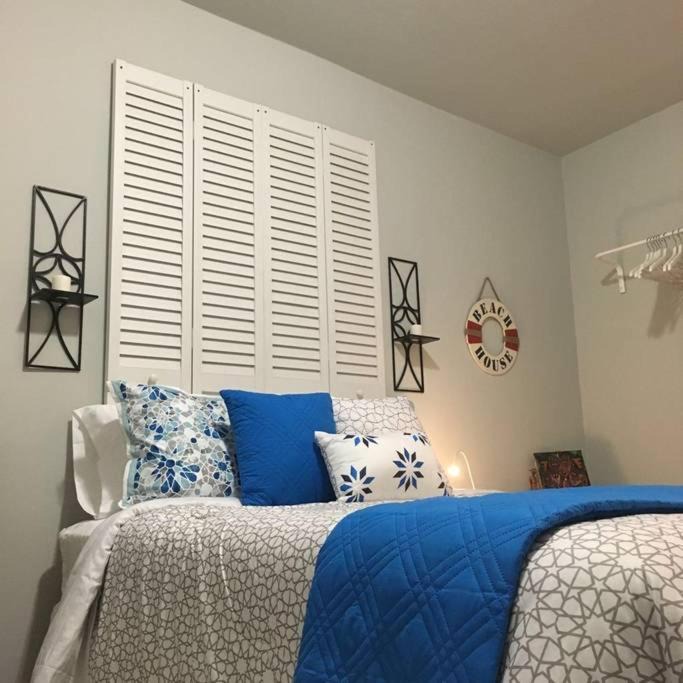 Photo of Bedroom in Coral Way