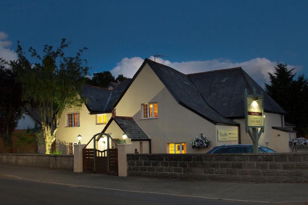 Photo of Others in Lifton