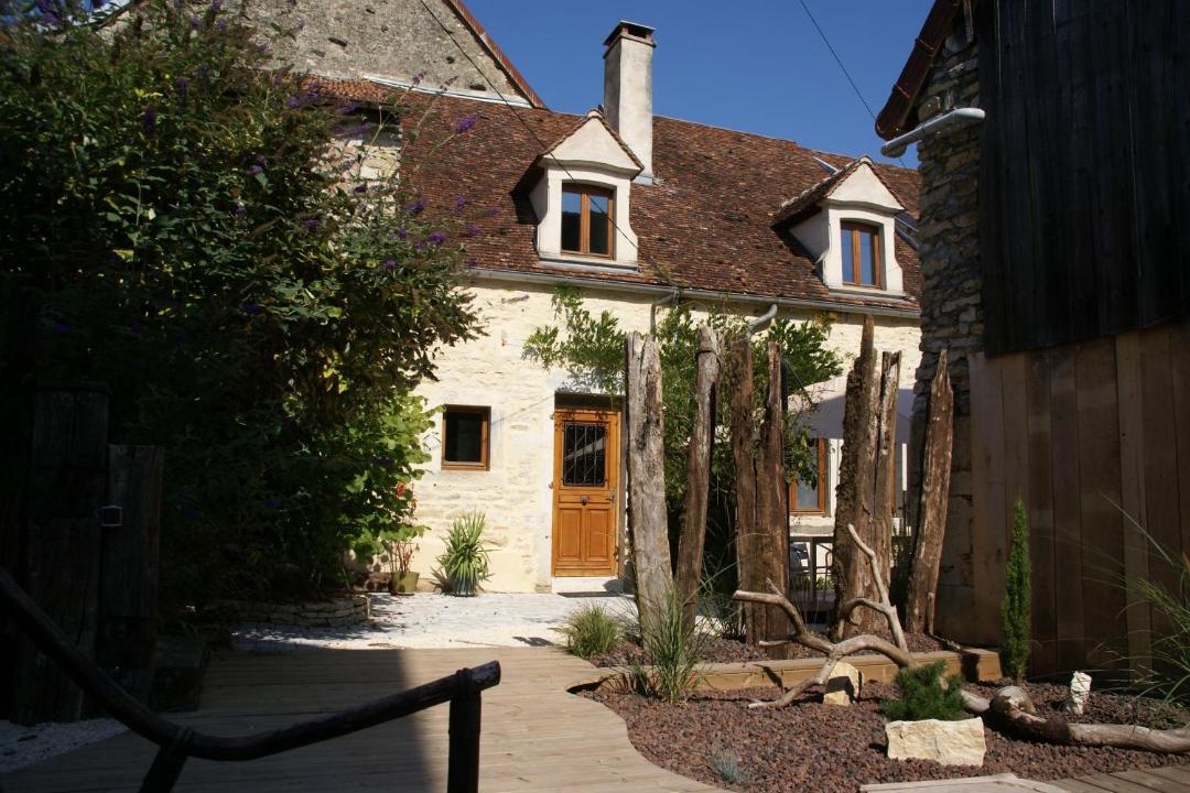 Photo of Buildings in Beze