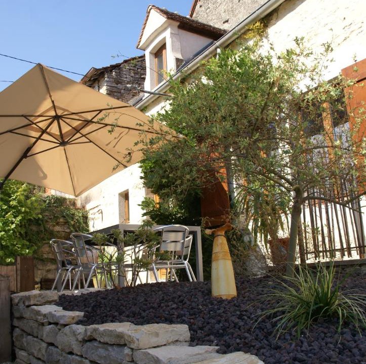 Photo of Buildings in Beze