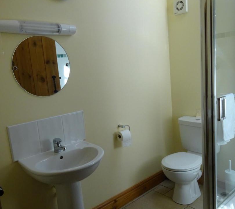 Photo of Bathroom in Grafton Regis