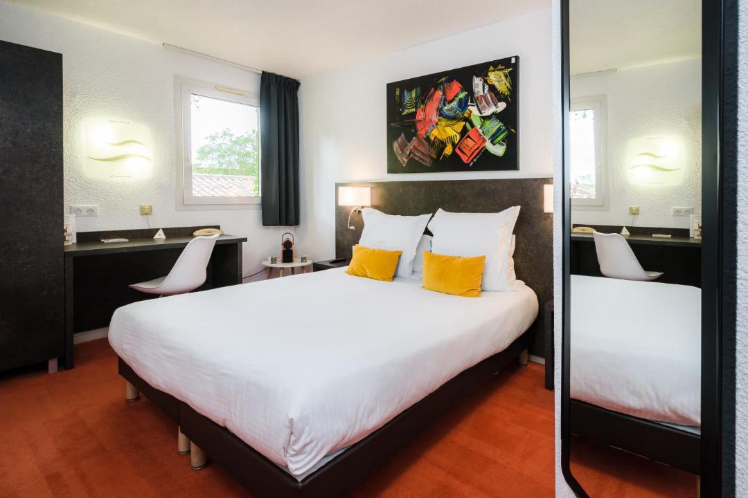 Photo of Bedroom in Castelnaudary