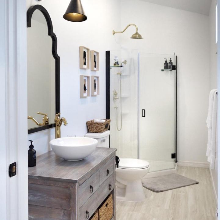 Photo of Bathroom in Rocky Harbour