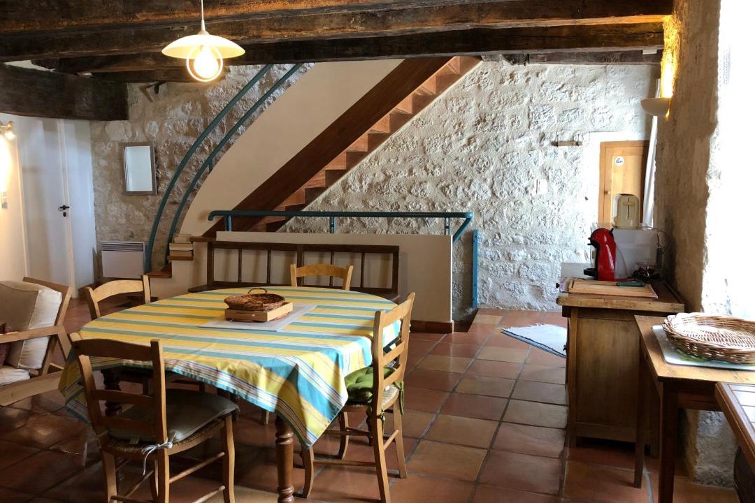 Photo of Kitchen in Monjoi