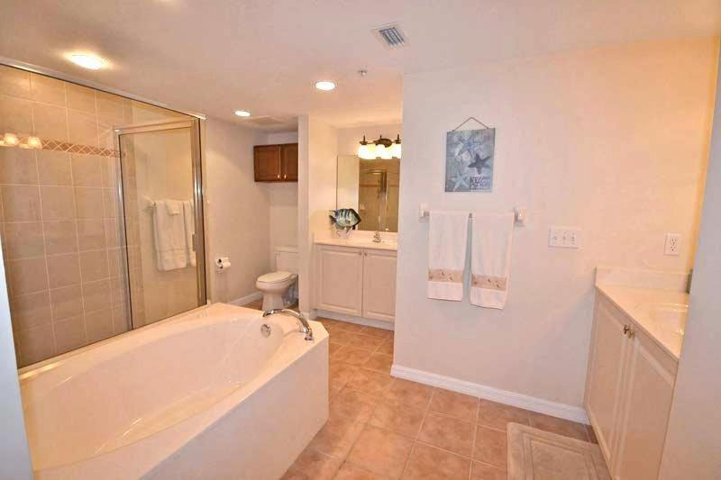 Photo of Bathroom in Englewood