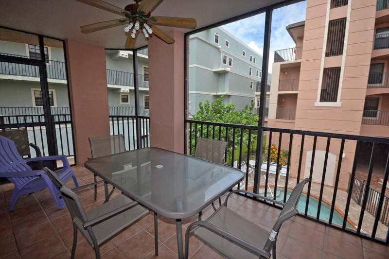 Photo of Patio Balcony in Englewood