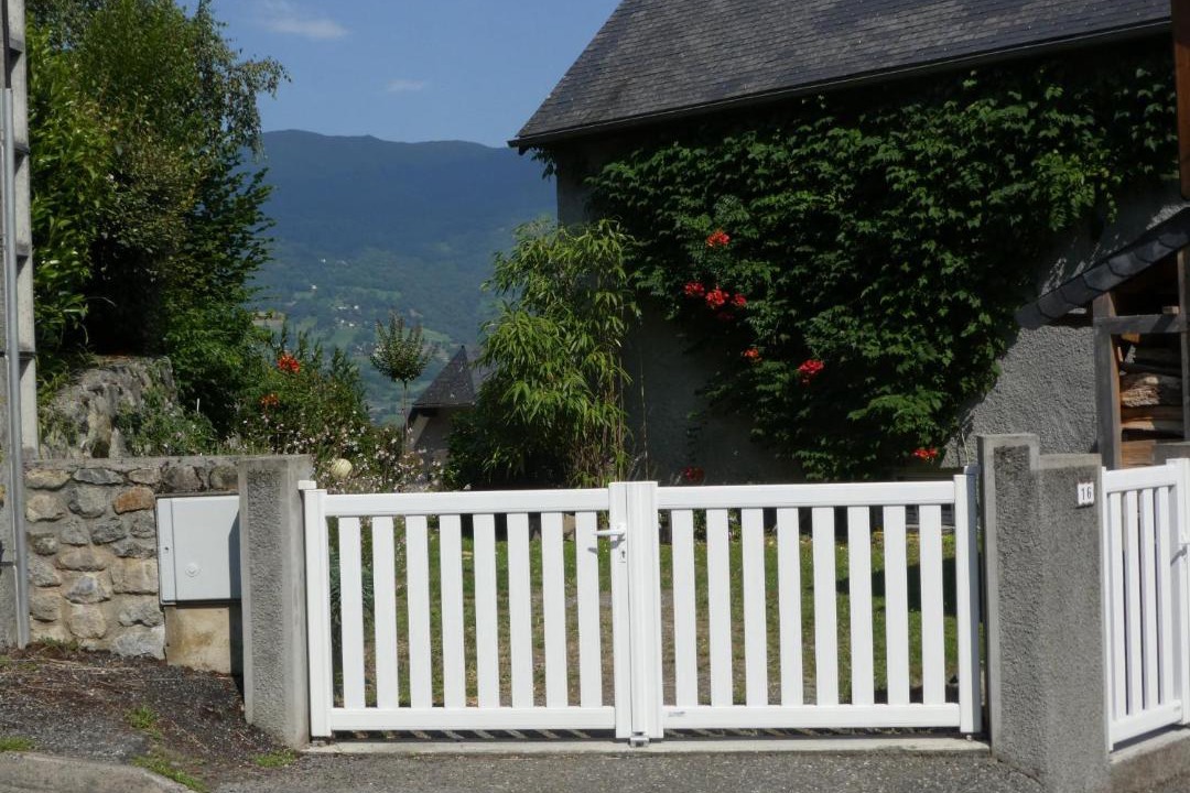 Photo of Buildings in Arcizans-Avant