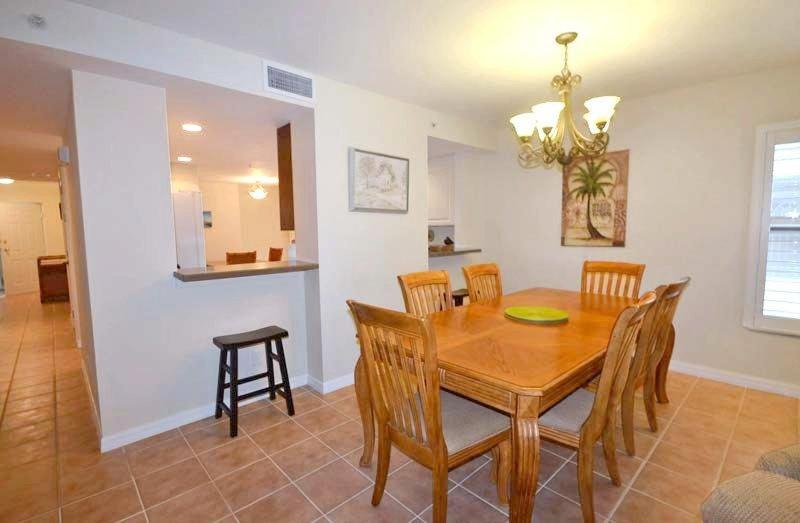 Photo of Livingroom in Englewood