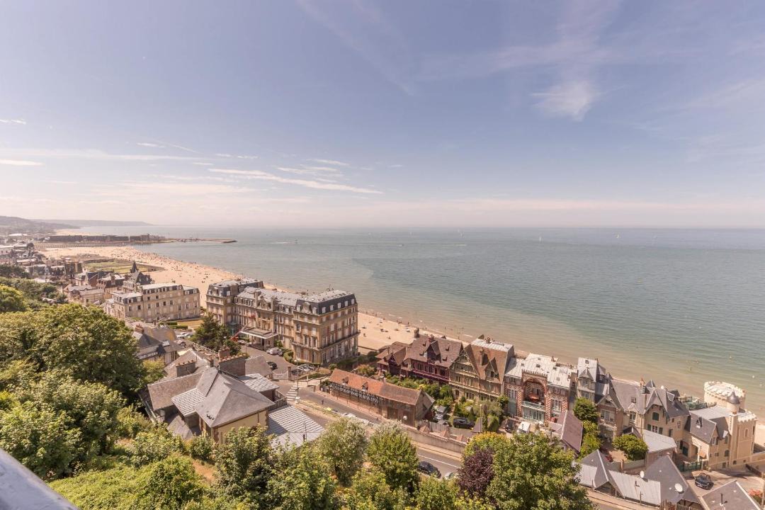 Photo of Others in Trouville-sur-Mer