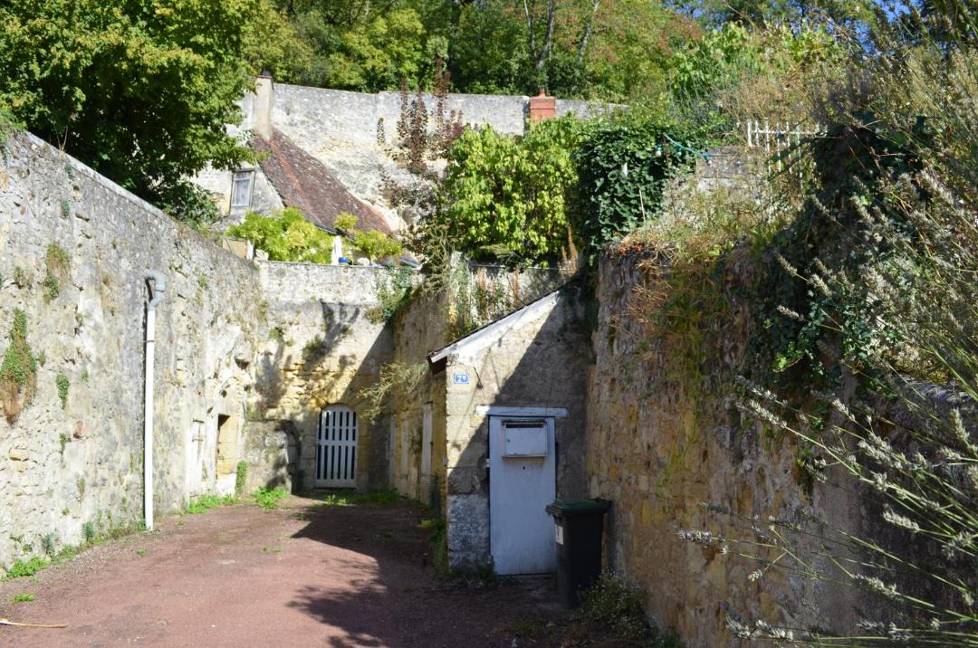 Photo of Buildings in Vouvray
