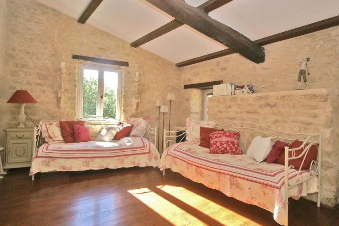 Photo of Others in Viens