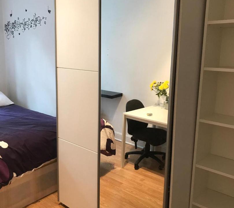 Photo of Others in St. Johns Wood