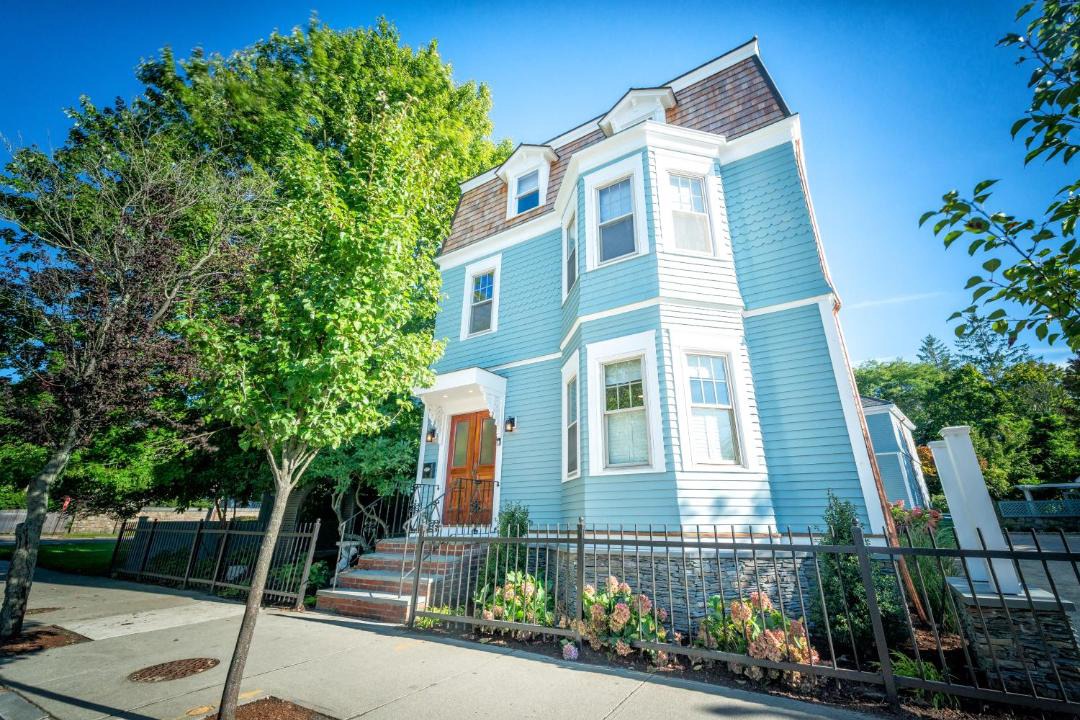 Photo of Others in Cliff Walk