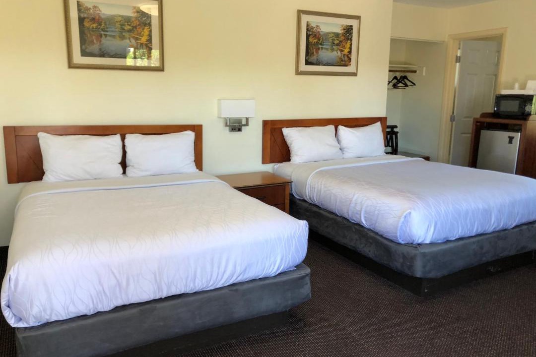 Photo of Others in Overlook