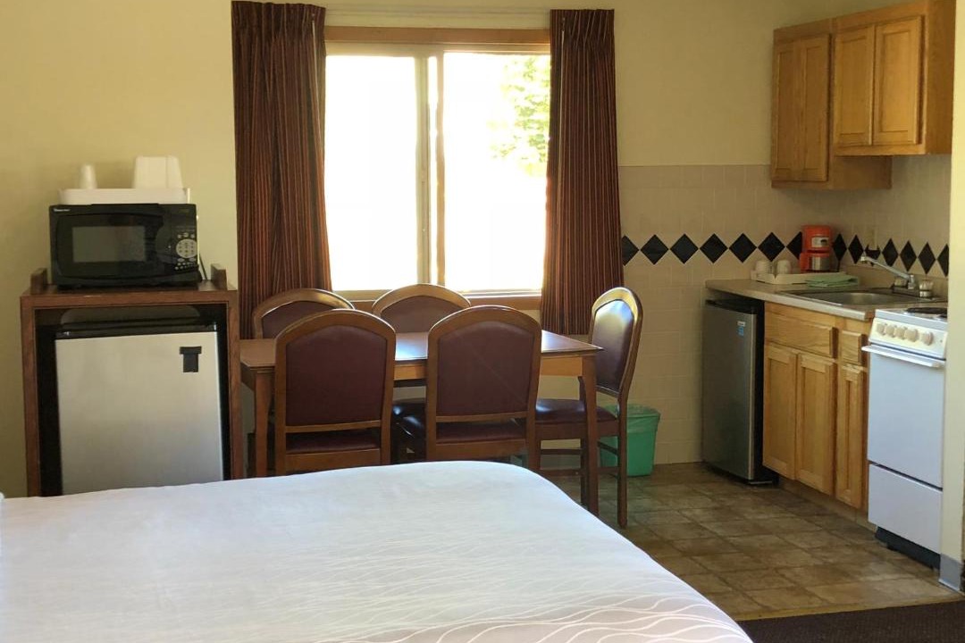 Photo of Others in Overlook