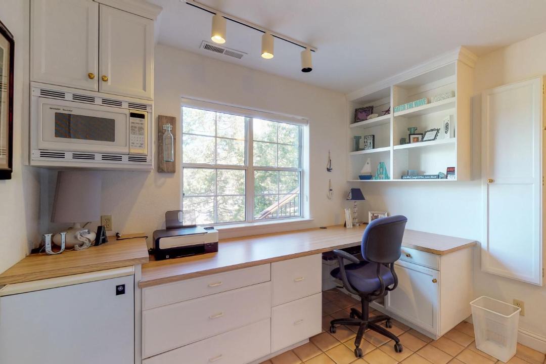 Photo of Others in Groveland