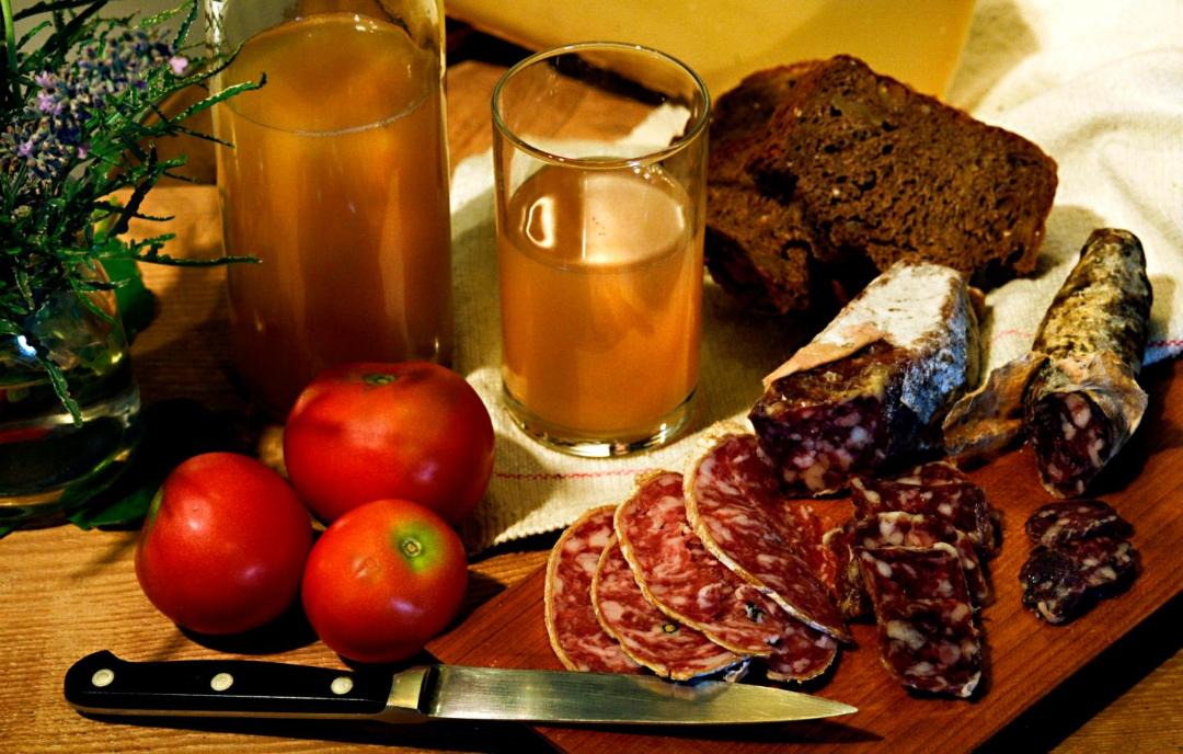 Photo of Kitchen in Almens