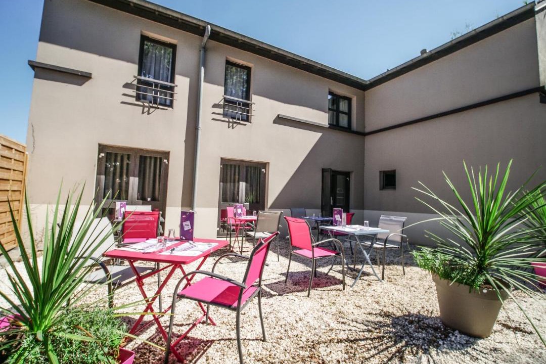 Photo of Others in Theix-Noyalo