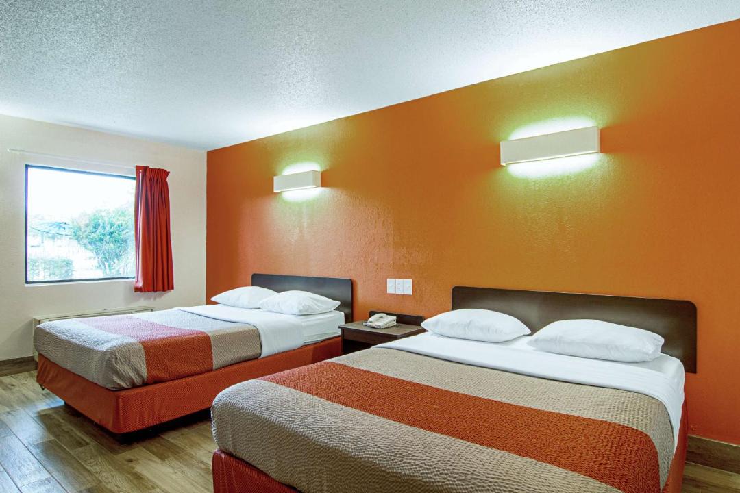 Photo of Others in Starke